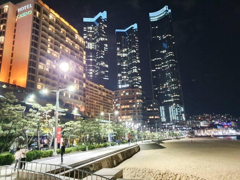 Haeundai Beach 1 Cho Apartment Busan Luaran gambar