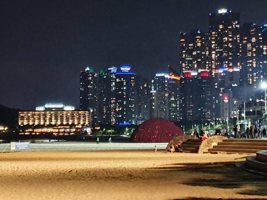 Haeundai Beach 1 Cho Apartment Busan Luaran gambar